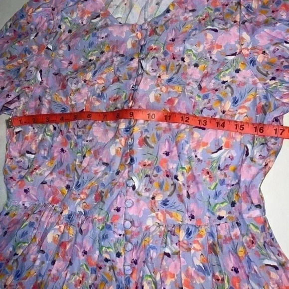 Large OLIVACEOUS Purple Floral Puff Sleeve Dress - Picture 9 of 12